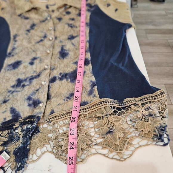 Parsley & Sage Small Button Tie Dye Boho Top Crochet Blue Tan Festival Bell Slv - Picture 9 of 11